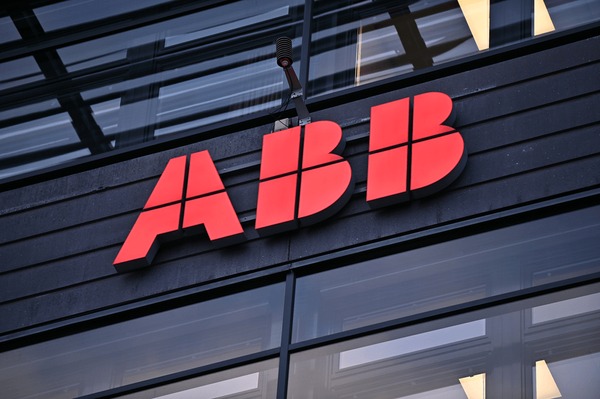 ABB in AI: How Automation Meets Intelligence